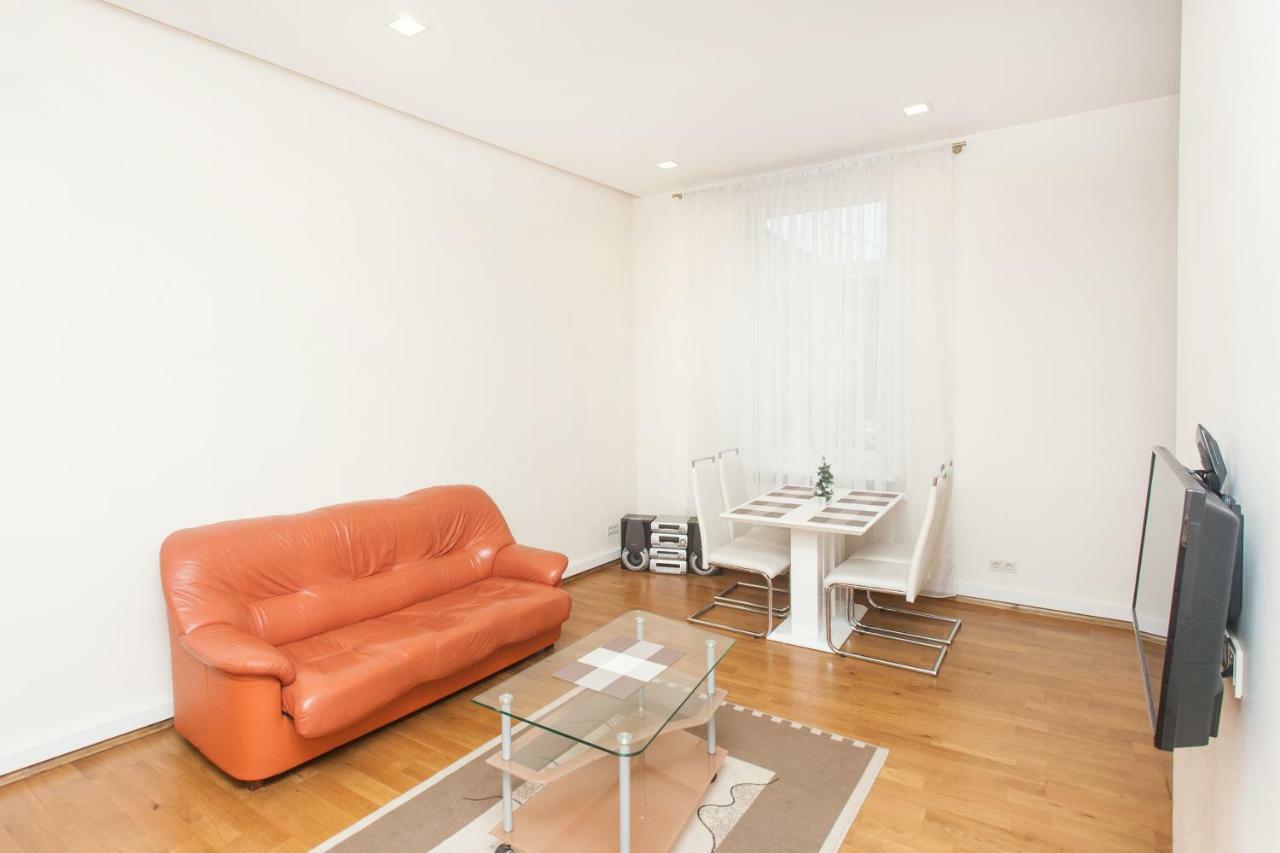 Donelaicio 42 Appartement Kaunas Buitenkant foto