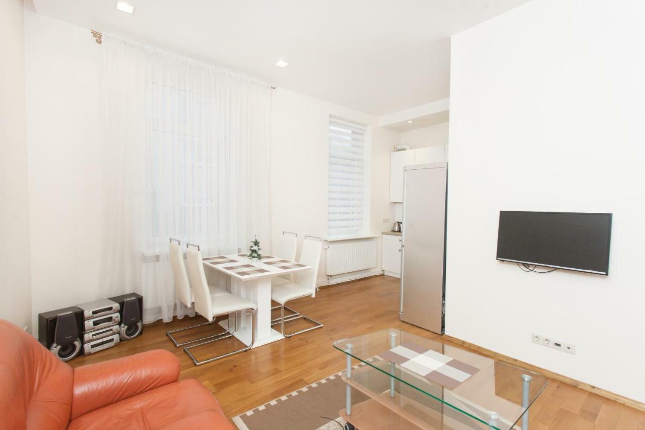 Donelaicio 42 Appartement Kaunas Buitenkant foto